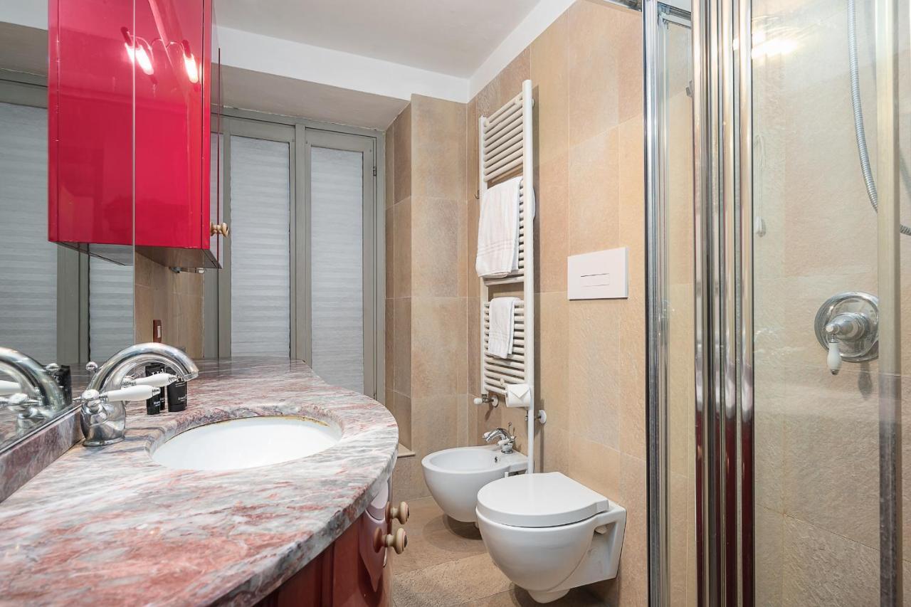 Hemeras Boutique Homes - Design Flat In The City Center Milão Exterior foto